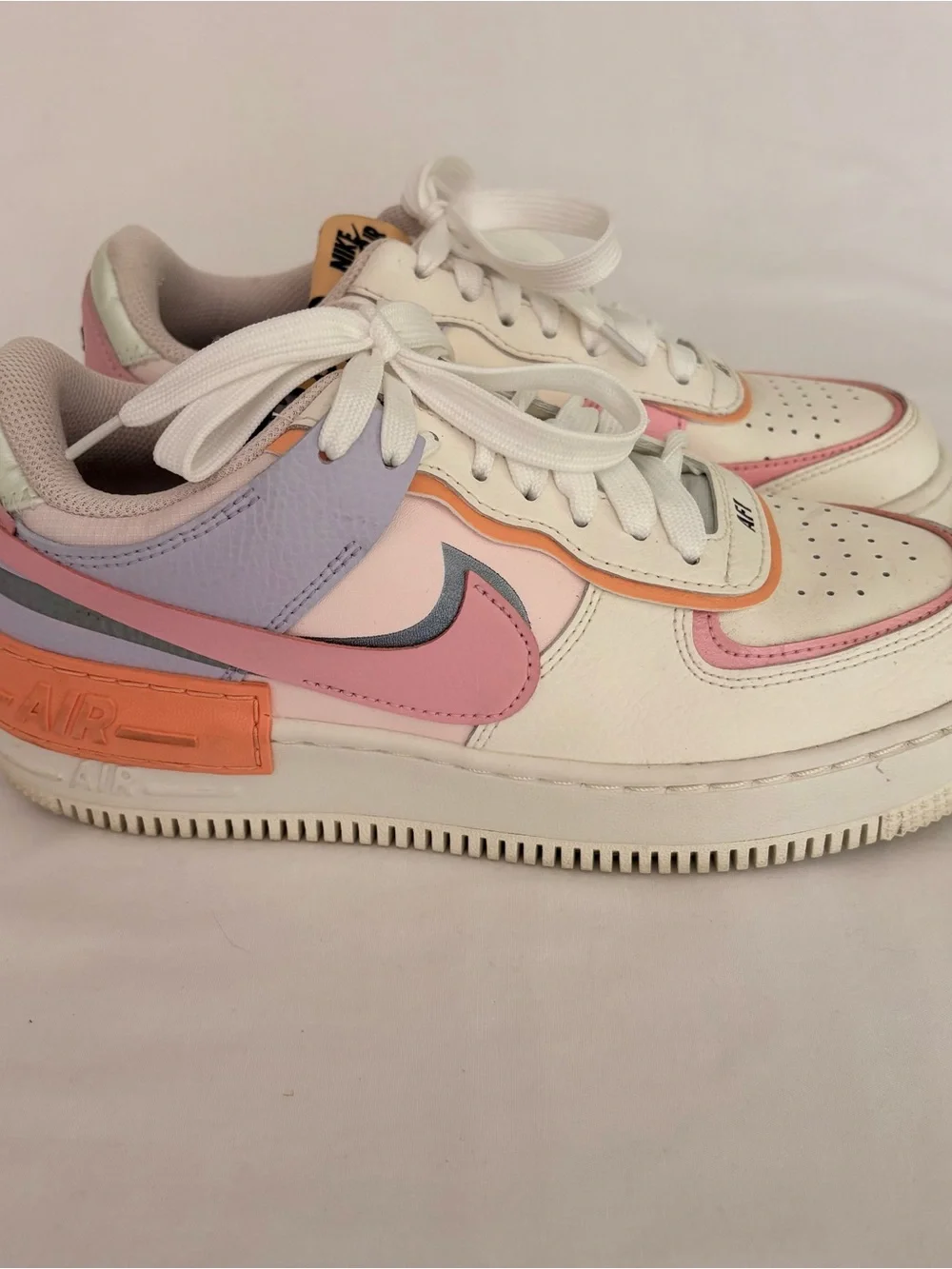 Nike AF1 shadow size 8